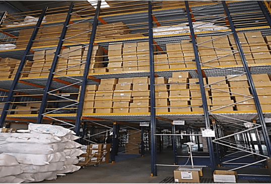 Centre warehouse